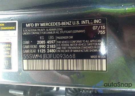 2015 Mercedes-Benz C 300 из США, поврежденный, VIN 55SWF4JB3FU093668